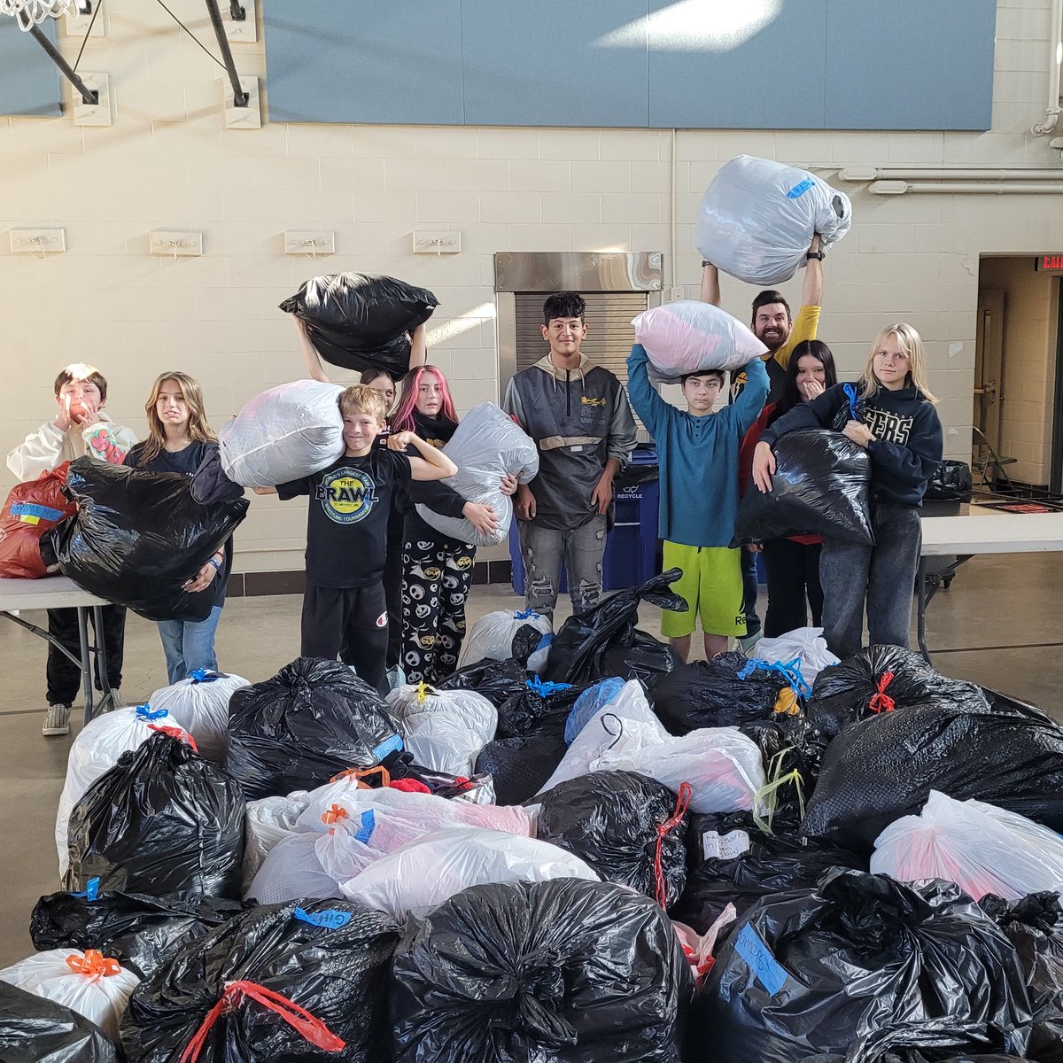 Week 7-Kindness and Service 
Forming relationships w Woodstone Senior Living residents and Common Cup coat drive!