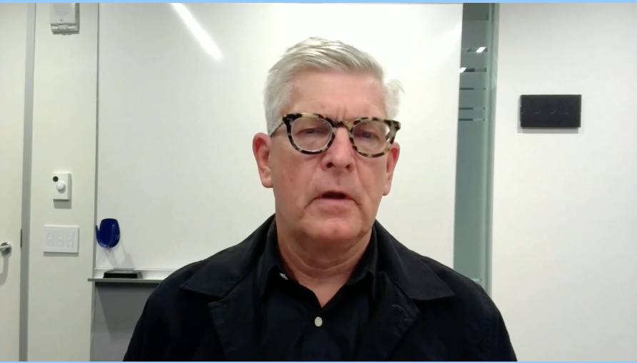 JesperMothander's tweet photo. Ericsson pressar även kostnaderna genom att hålla earnings call i hemklassrum 8b i Bromstens gymnasium (ledigt pga friluftsdag). https://t.co/unNLzwD7AQ