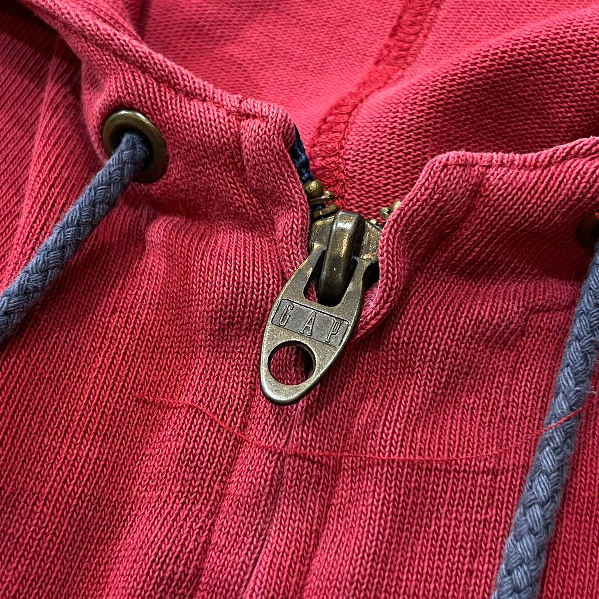 SPROUT3rd's tweet image. 。New Arrivals✴︎

90s
GAP
Zip Up Hoodie

sz M

#gap #oldgap
#古着男子 #東村山古着