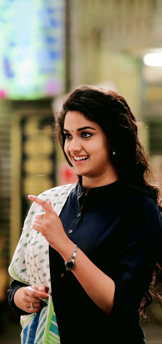 SivaHarsha_23's tweet photo. Happy Birthday Cutestt Keerthy Suresh ✨💙

Wishing you @KeerthyOfficial great health &amp; many more blockbusters ahead.

#KeerthySuresh #HBDKeerthySuresh https://t.co/WvjukYX9cu