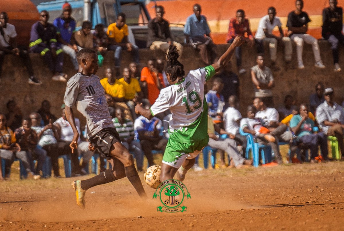 KibraUnited's tweet photo. Jana kuna shabiki aliuliza kwa picha ya Player of The Match โ๐๐ถ๐บ๐ถ ๐ฏ๐ฅ๐ช๐ฐ ๐๐ข๐ณ๐ฐ๐ฏ๐จ๐ฐ?โ
Clearly huyo alifurahishwa na shughuli kijana alipiga hapo katikati ๐
We introduce to you Victor Maloba #Barongo #Fighter ๐ช๐ฟ
#WeAreKibraUnited ๐ฅ๐ฅ #NurturingTalents https://t.co/uwdHqTU5gk