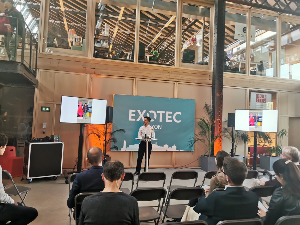 H7 (@h7lyon) on Twitter photo La scale-up <a href="/exotec/">Exotec</a> s'implante à Lyon ! Nous avons le plaisir d'accueillir ce matin la conférence de lancement.
🎤 <a href="/JulienMarbouty/">Julien</a> introduit la conférence en partageant les mots de soutien de <a href="/jnbarrot/">Jean-Noël Barrot</a> et <a href="/ClaraChappaz/">Clara Chappaz</a> aux équipes d'Exotec 🇨🇵🐓 La scale-up <a href="/exotec/">Exotec</a> s'implante à Lyon ! Nous avons le plaisir d'accueillir ce matin la conférence de lancement.
🎤 <a href="/JulienMarbouty/">Julien</a> introduit la conférence en partageant les mots de soutien de <a href="/jnbarrot/">Jean-Noël Barrot</a> et <a href="/ClaraChappaz/">Clara Chappaz</a> aux équipes d'Exotec 🇨🇵🐓
