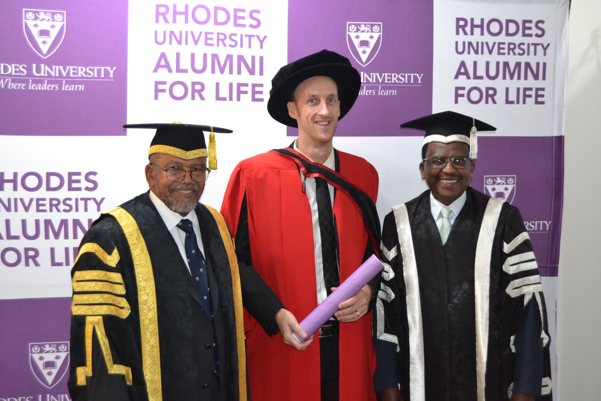 A big congratulations to the <a href="/NRF_SAIAB/">SAIAB</a> staff, supervised students and interns who recently graduated from Rhodes University!

MSc degree: Xolani Nabani. PhD degree: Drs Yonela Sithole, Matt Parkinson, Tadiwa Mutizwa, Katrina Heckendorn, and Pule Mpopetsi.