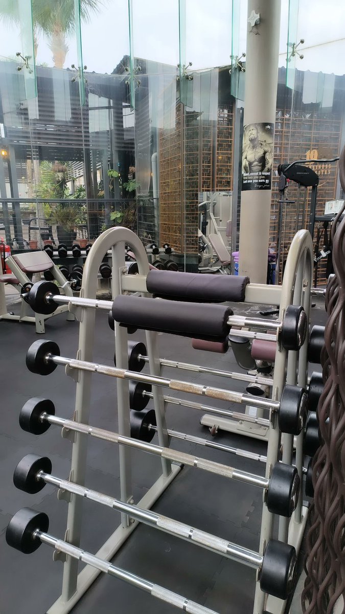 AbangOmar's tweet photo. #GymStudio
#CutiCutiIpoh
#1969BusniessSuites 
#Ipoh #Perak https://t.co/3WPZx7gZPf