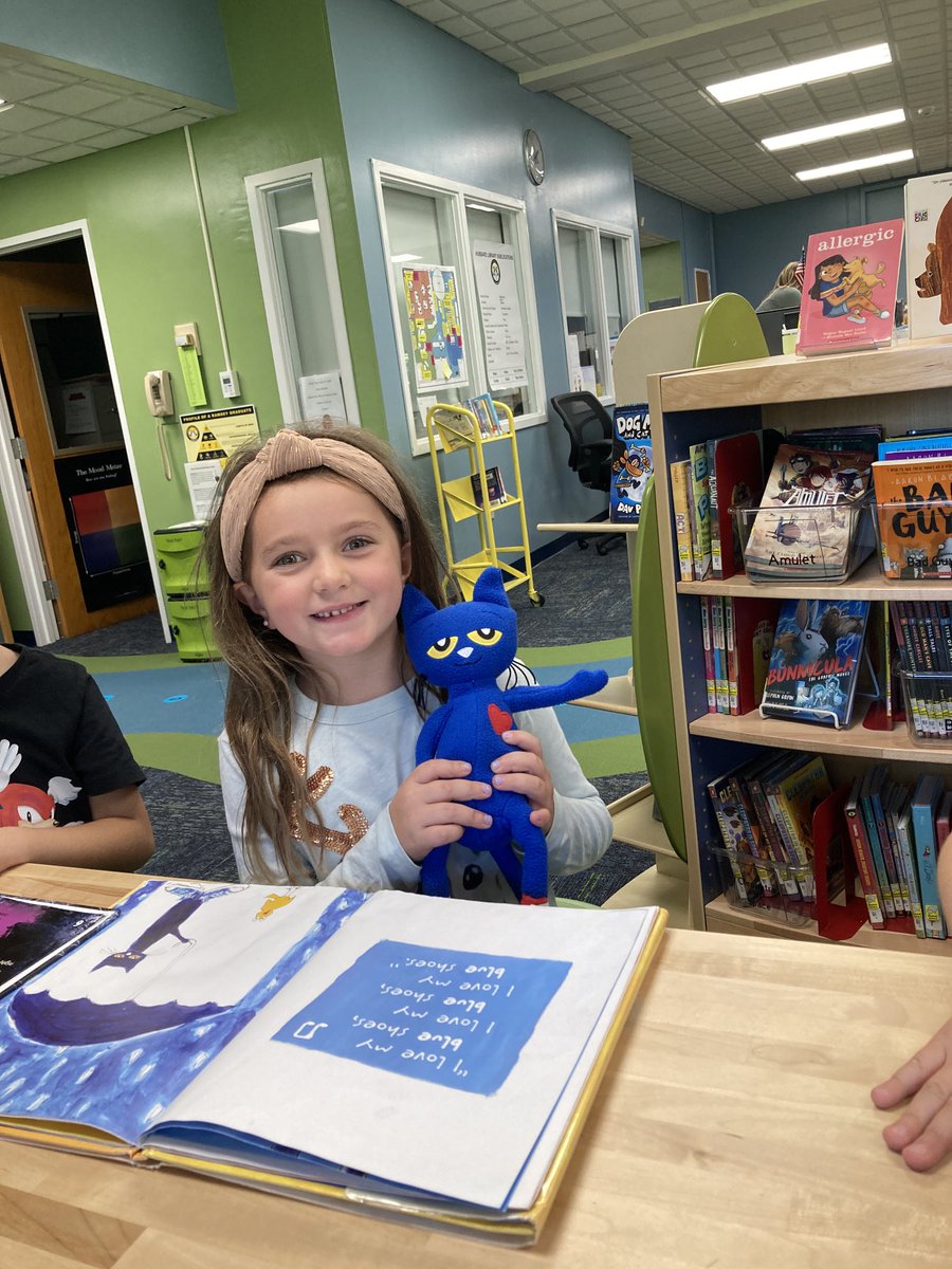 Hubbard Library Media Center tweet media