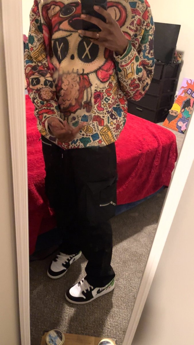 18_Hippy's tweet photo. cause why not 🐻 https://t.co/qmsO6gUxAJ
