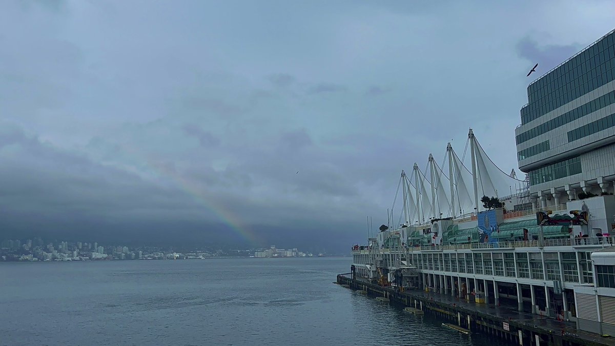 Today’s raincouver. I saw a rainbow at Canadaplace. #youtube #vancouver
🇨🇦youtube.com/@awalkaroundca…
🌎youtube.com/@Awalkaroundth…