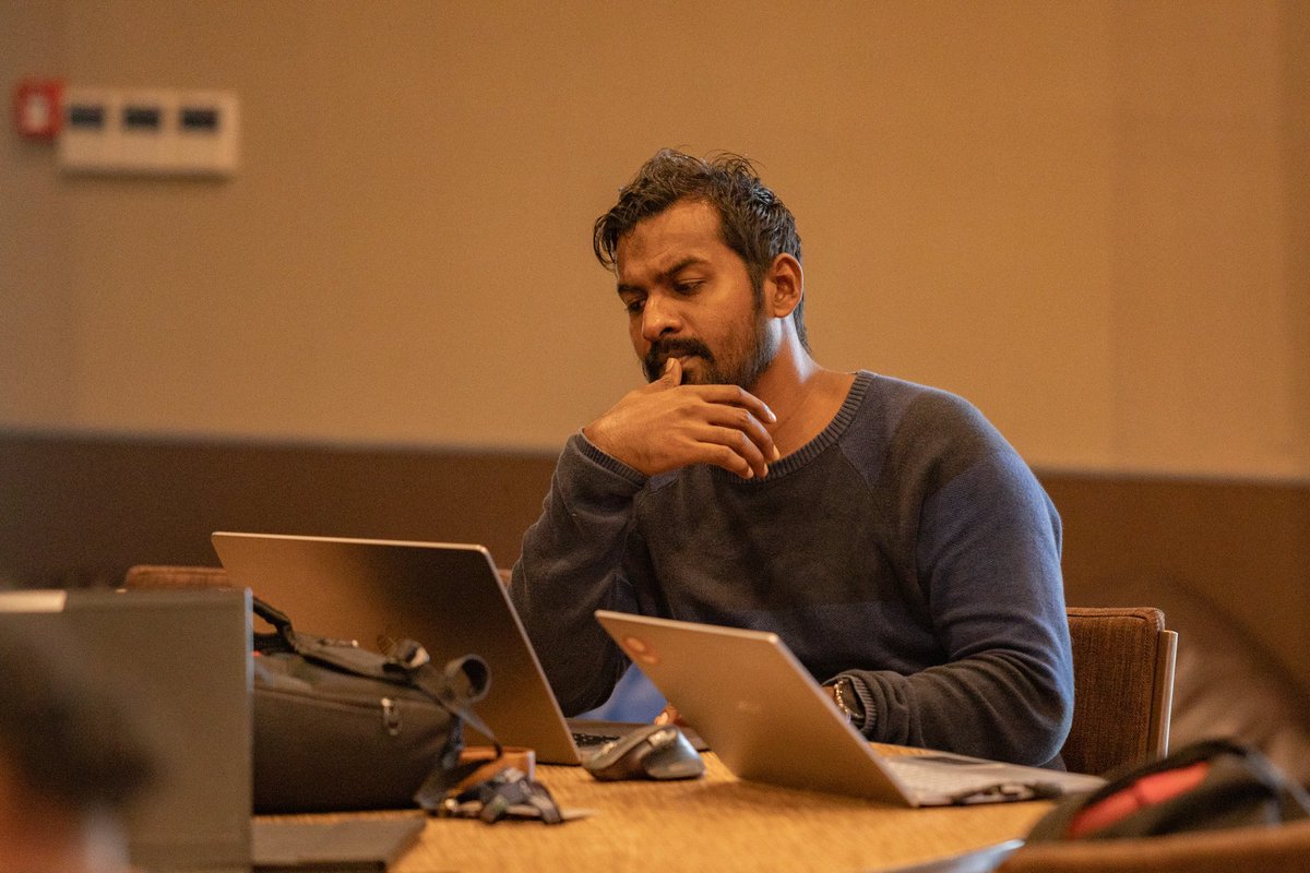 The hackathon's last day, teams gearing up with their MVPs for the mock pitching before the final pitch. Such an adrenaline-fueled journey for all participants! 💻🚀