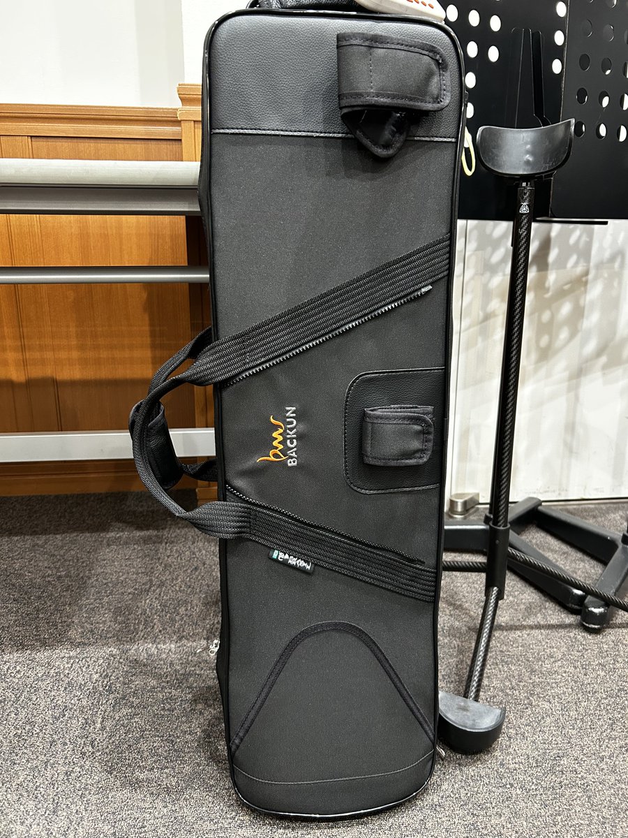 バックーンのバスクラリネット！バスクラ仲間で一緒に試奏。間違いなく