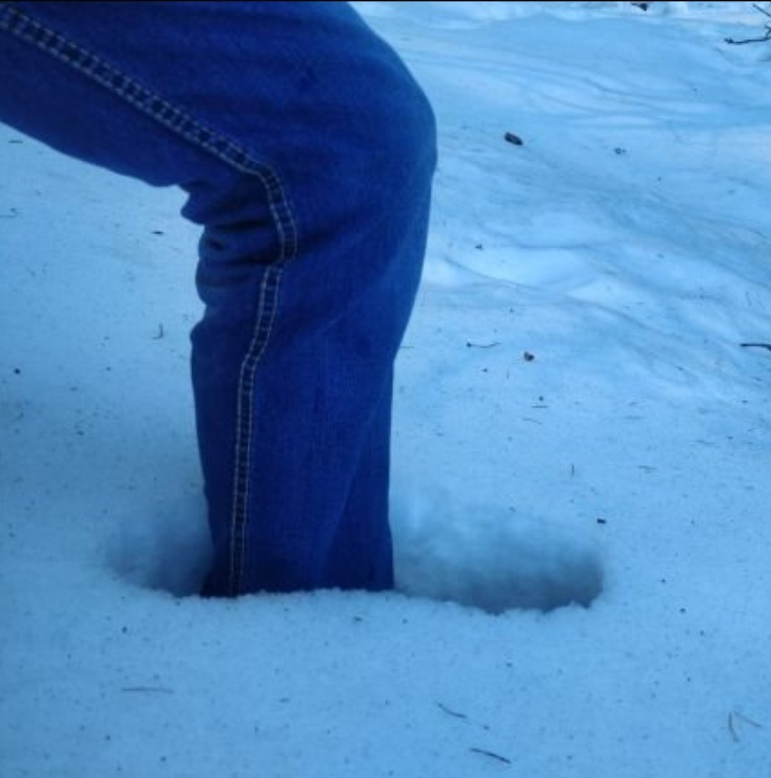 TheNightKing_R2's tweet image. #NewProfilePic 
Finally Feels #WindsofWinter today.
My Favourite,My Love #WinterIsComing 💕