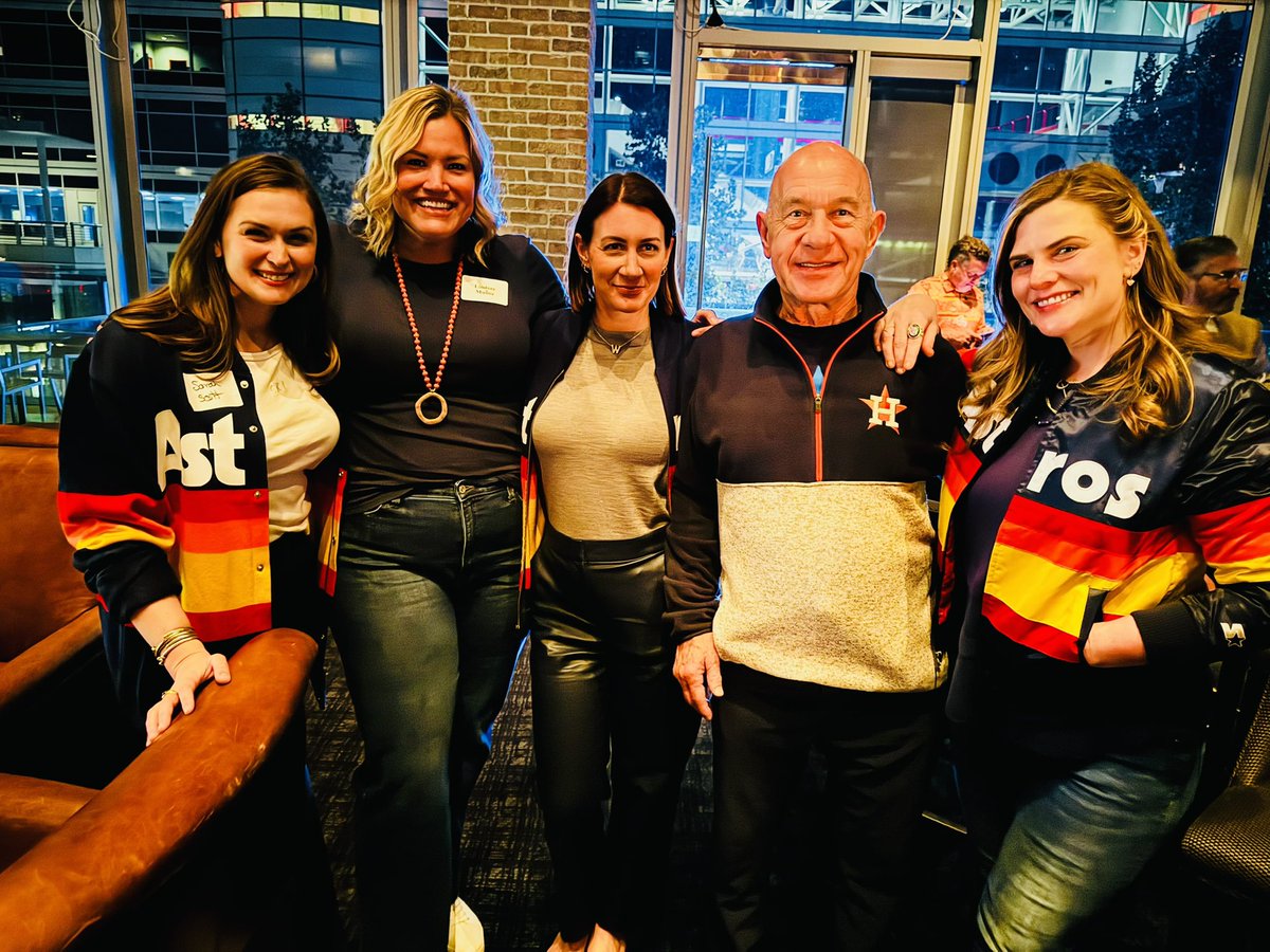 Whit0221's tweet photo. The Astros game didn’t go the way we wanted, but we still had fun. It was great to be with so many young professionals who love Houston and care deeply about its future! #TeamWhitmire #houstontx https://t.co/5OE94vXZi4