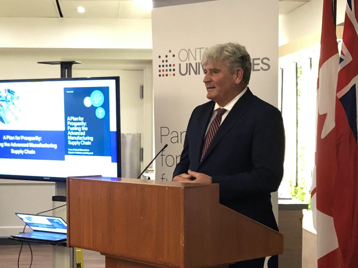 OntUniv's tweet photo. So great to be with Ontario’s universities, industry partners and government this evening to discuss the pivotal role universities play in fueling the advanced manufacturing supply chain.  #AdvancedMFG https://t.co/k3BeAboMka