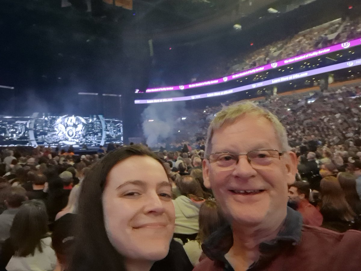With Orlagh tonight at the Queen Concert
 TD Garden arena Boston