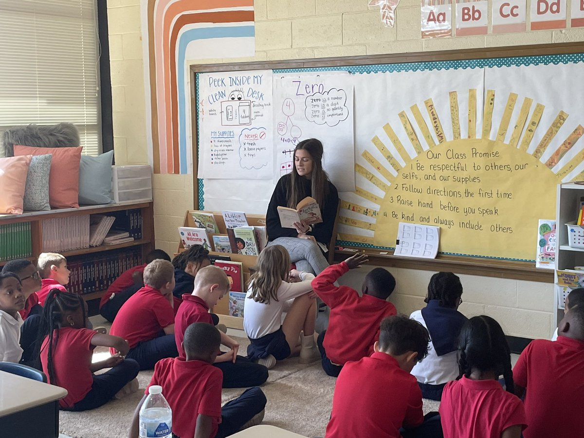 reginaschutt40's tweet photo. It’s an honor to visit classrooms where the teacher is passionate and loves what they are doing! #WPSProud #KellyElementary #BosticElementary https://t.co/p5EGTlcyeX