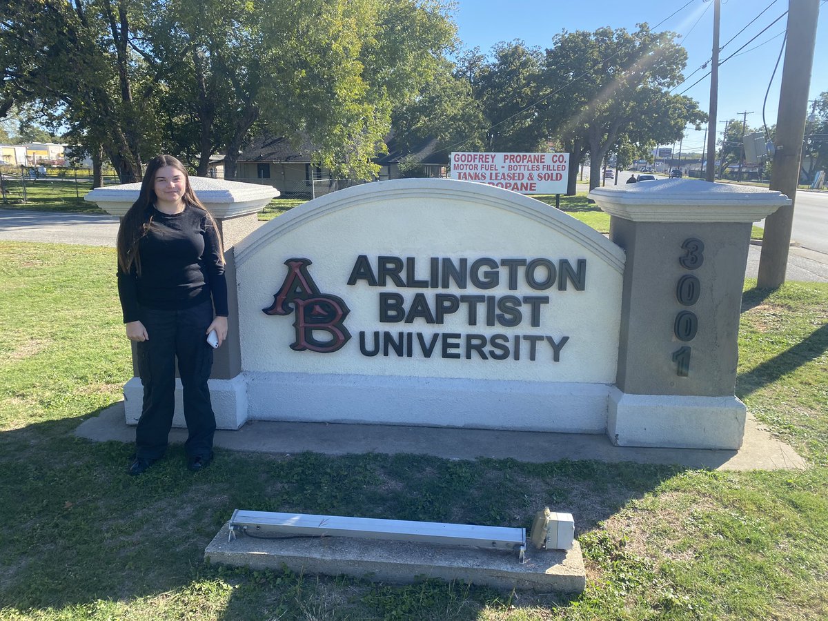 Thank you coach Davis Beaver @ Arlington Baptist University for my official visit today. ❤️🇺🇸🥎