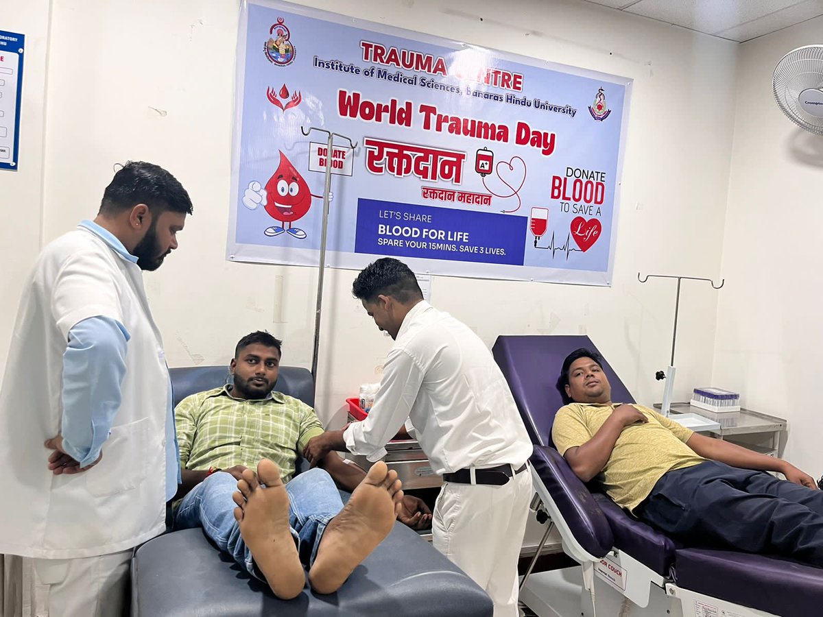bhuTRAUMACENTRE's tweet photo. आज विश्व ट्रामा दिवस पर, हम ट्रामा सेंटर में स्वैच्छिक रक्तदान करके पुण्य कमा सकते हैं 🩸 एक छोटा कदम बड़े फर्क की ओर हमारा पहला कदम हो सकता है। 🙏 @vcbhu #blooddonationcamp
#traumaday https://t.co/qv9zzFYfTW