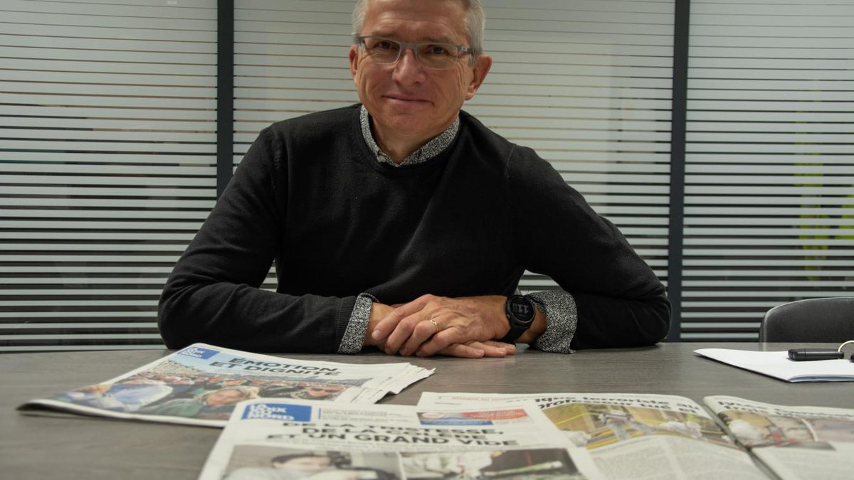 Attaque à #Arras : « choc, émotion et colère » chez les profs du #Cambrésis lavoixdunord.fr/1385676/articl…