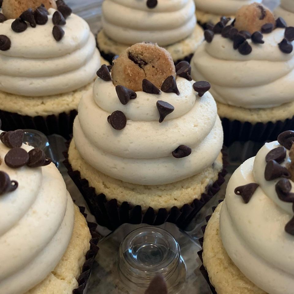 CafeCcc's tweet photo. Happy #Nationalchocolatecupcake day!  What, is this a challenge?  #chocolate #cupakes? Were we older, we would have invented them.  Now we just bake them with #love and hope all enjoy eating them as much as we love creating them! https://t.co/v95SpxuNDf
