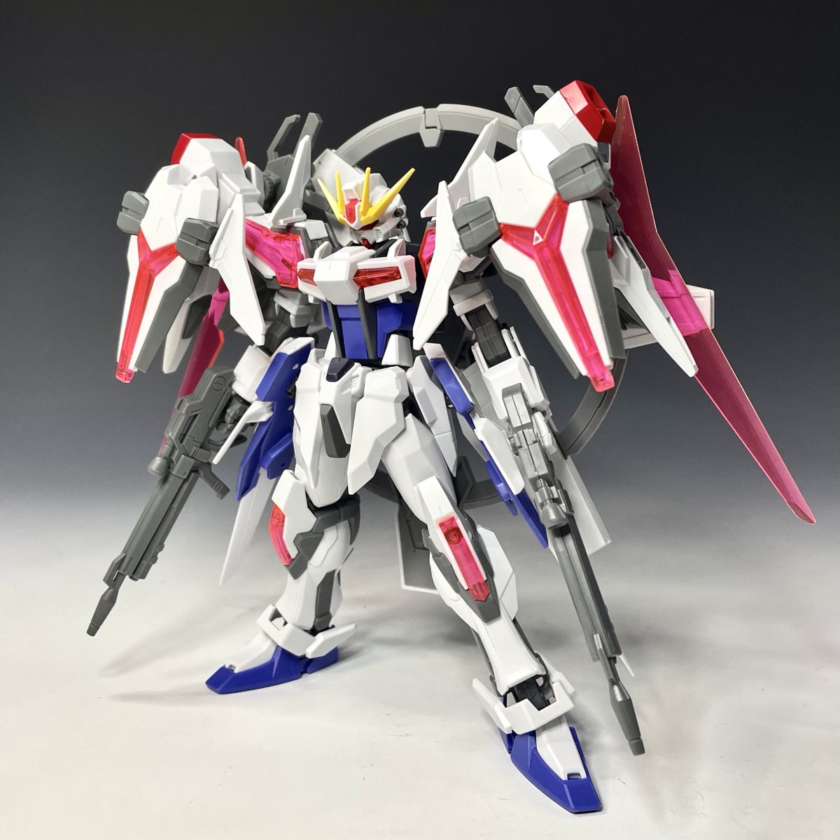 #無塗装プラモでフォロワーを沸かす
塗らなくてもカッコいいのがEG👍👍👍