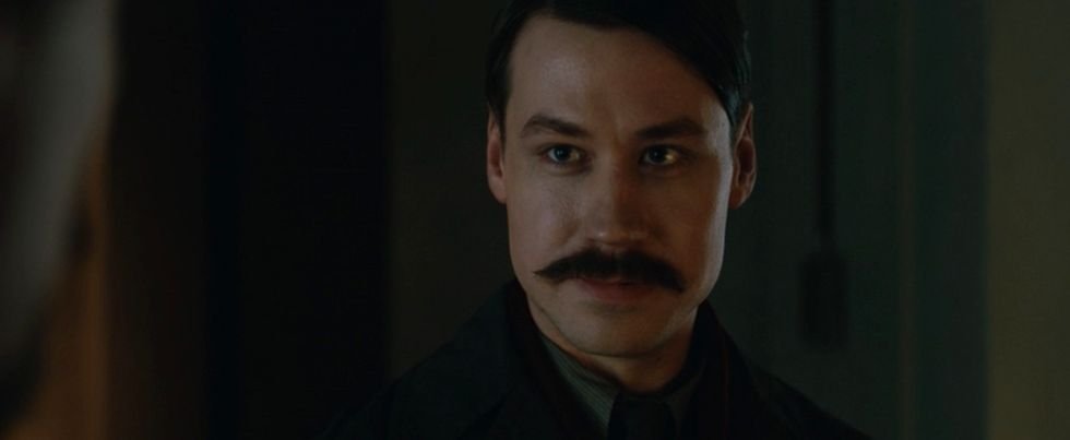 multversogeek's tweet photo. Kingsman 3 é intitulado The Blue Blood!
Seu prelúdio, The King's Man, vai ganhar uma sequência explorando a ascensão de Hitler!
Via @HollywoodHandle
#Kingsman3 #TheKingsMan #MatthewVaughn https://t.co/I0C6YIp5od