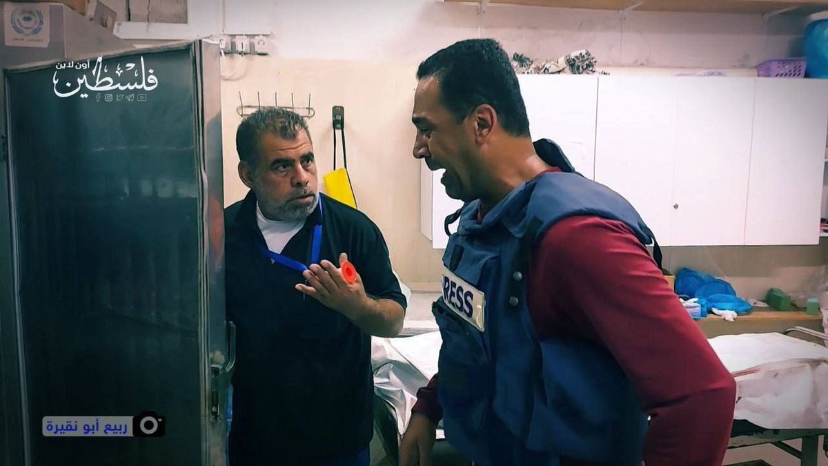 Heartbreaking: Palestinian journalists Hatem Omar reacts to the massacre of his family as Israel bombed a residential building in Rafah killing about 30 civilians mostly children. #gazagenocide #gazaunderattack