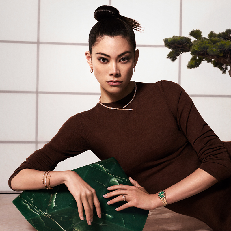 Bulgariofficial's tweet photo. 11月9日（木）～26日（日）、東京でブルガリのアイコン「セルペンティ」75周年を記念したエキシビションを開催。
これまでブルガリがセルペンティと歩んだ75年を体感できるこの機会をご堪能ください。
ご来場予約は公式LINEにて。

#Bulgari #Serpenti75