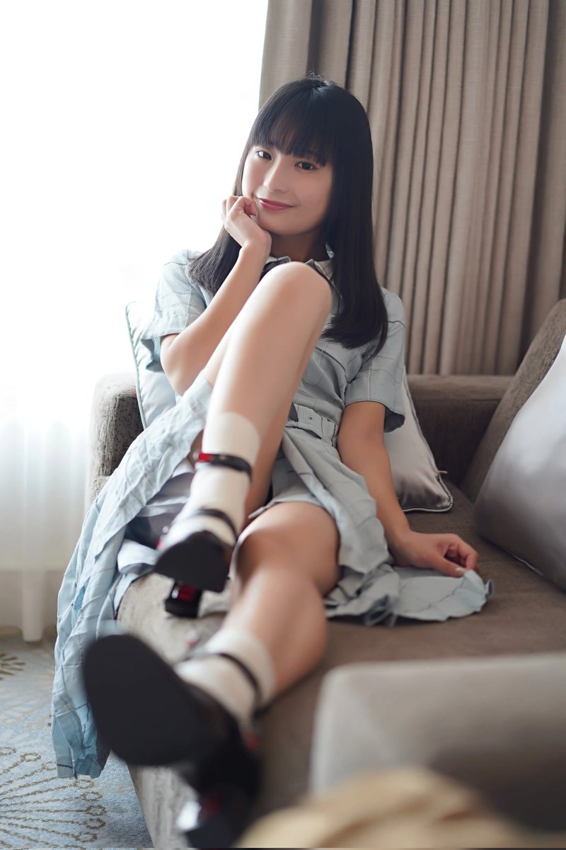 hungfanyu's tweet photo. 10/5 リク撮 in 神戸シェラトン
#あんず ちゃん
#ノイミー「す、好きじゃない!」
#Felicitest ワンピースで📸
正統派美少女あんずちゃんならではのかわいさと、
ワンピの下に隠しきれないセクシーさがとても好き♥
次のツイートはちょっと色っぽいシーンが入りますが、
ノイミーファン怒らないで… https://t.co/CnOgWPc3yt