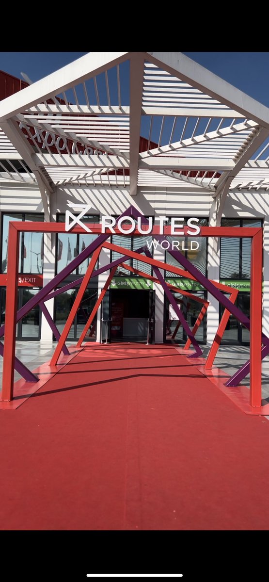 globalairlines's tweet photo. Routes World has been busy so far for the Global Team 🌎 ✈️ 
#GlobalAirlines #TheBestWaytoFly #A380 #RoutesWorld https://t.co/cUE57DHDKI