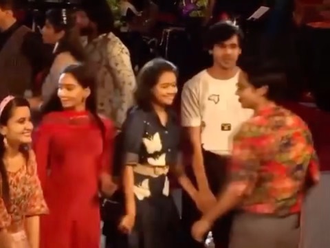 Stuck here evertime everyday 
♾♾♾🍀
#AshDeep #samaina #AshiSingh #RandeepRai #yudkbh #yehundinokibaathai