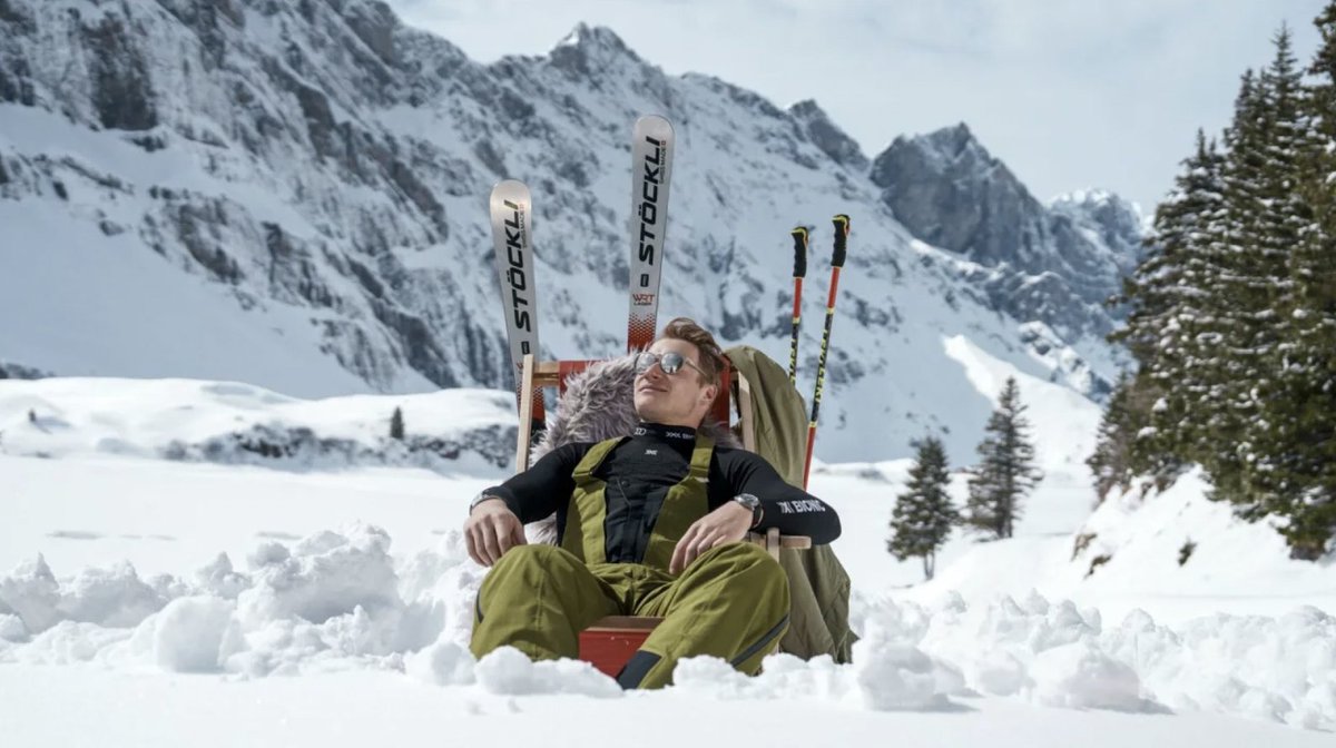 En piste pour la #saison d'#hiver avec le meilleur #coach possible: le champion du monde de #skialpin, notre ambassadeur #MarcoOdermatt, qui vous a préparé son #modedemploi pour un fabuleux hiver en #Suisse 🇨🇭🏂❄️⛷️

Lire le communiqué ➡️: bit.ly/3FhXvmT