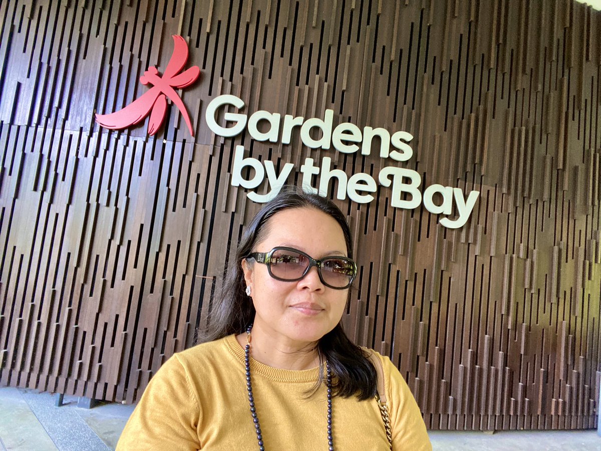 kayelazo's tweet photo. #tuesdaybelike #gardensbythebay https://t.co/6jt5mGqYm7