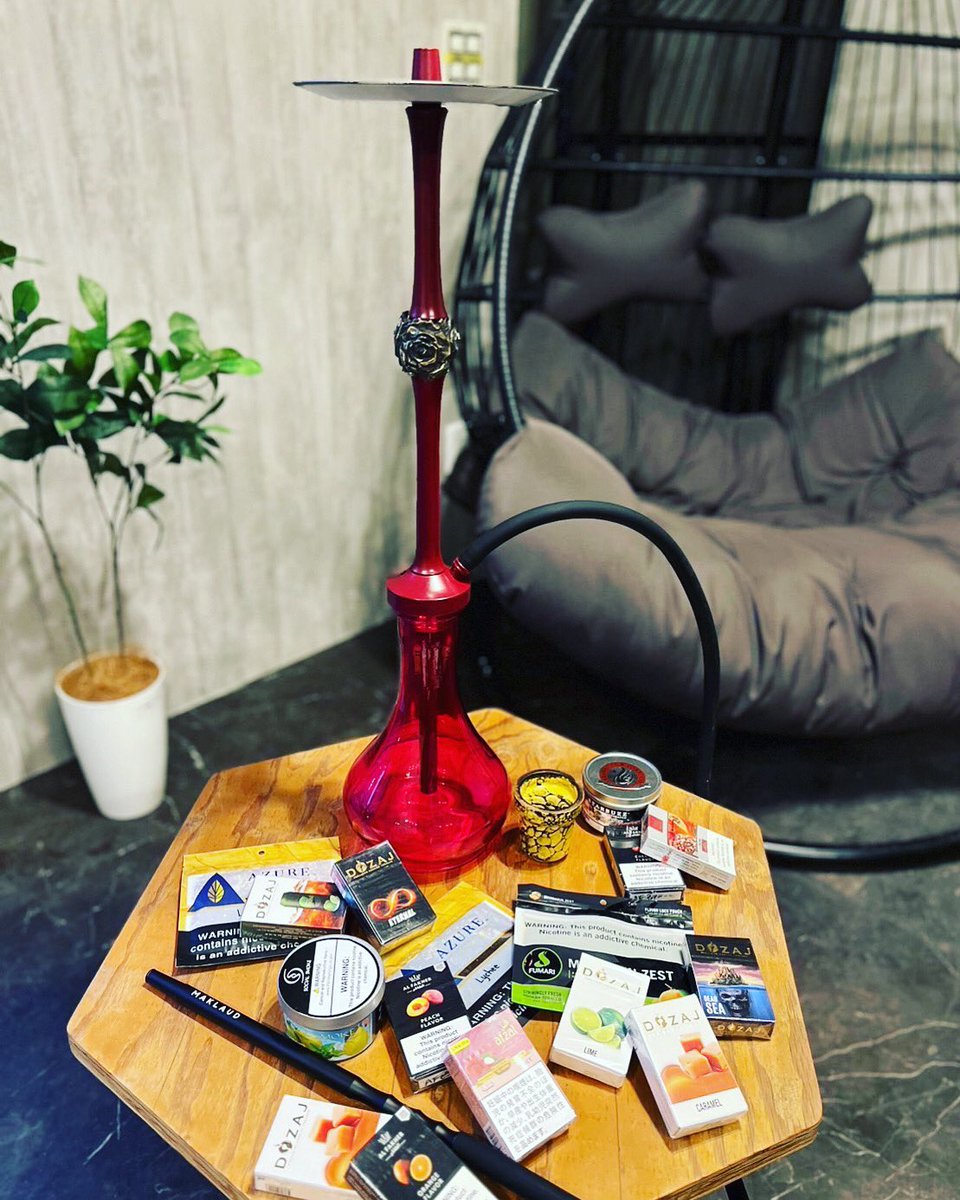 Gallery Smoke　本日も15時から0時まで営業中です🤗
今日も美味しいシーシャとカクテルで
まったりしに来て下さい✨
お電話でのお席予約も可能です！
07043996063 🤙☎️
#赤羽　#シーシャ　#大宮　#川口
#池袋 #志茂　#十条　#Bar