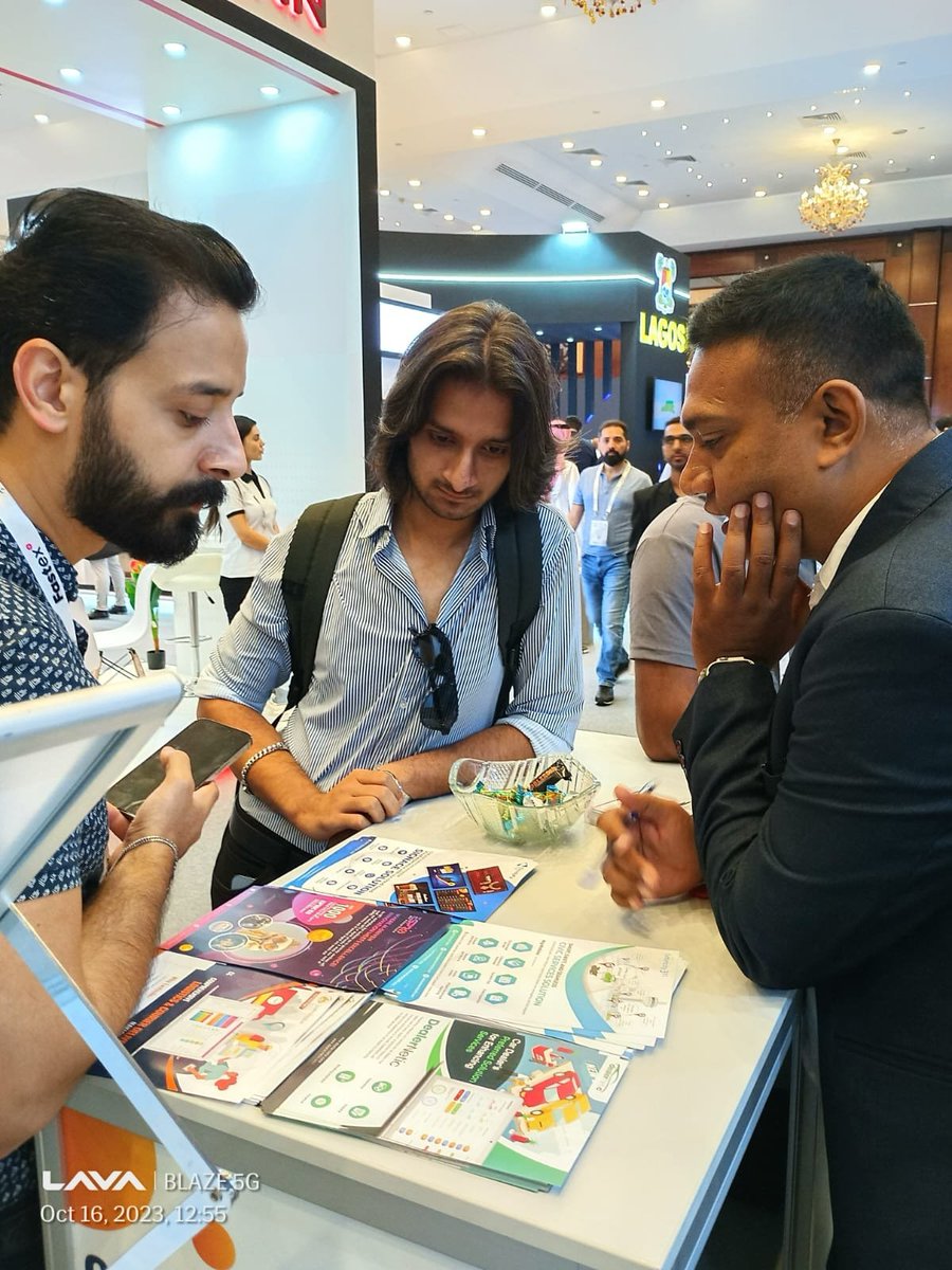 SiliconITHub's tweet photo. A hectic yet exciting day at #GITEX! We discussed, brainstormed, and shared thoughts on #technologies, #software, and much more with many people. Let's meet during the event!

Find us in hall 4A, and stand 07

#gitex2023 #gitexglobal #techevent  #uae #siliconithub #gitexdubai https://t.co/hPqgw2Gdhn