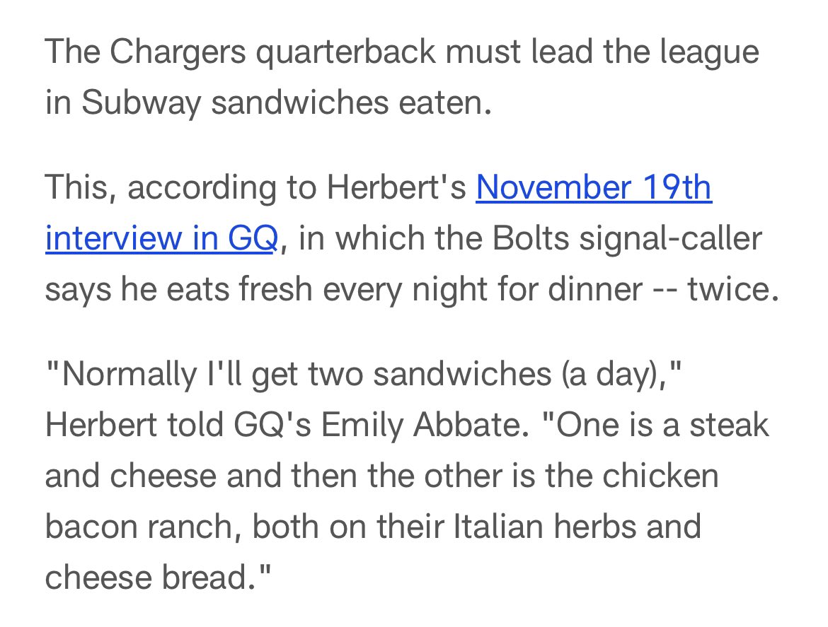 YaFeehMe's tweet photo. Hey @benmaller a+ and a chicken bacon ranch sub on the monologue. Staley looks like he is in witness protection. #fatBert https://t.co/baUOk9xCnN