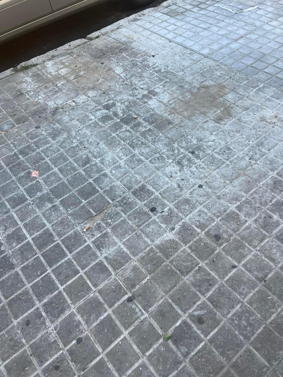MLedesmasvq's tweet photo. Desde hace + de 2 meses, el @Ayto_Sevilla #gerencia #movilidad #lipasam #pyj sigue sin supervisar la finalización de la obra que realizó @emasesa en c/Puerto de los Alazores desde Puerto de Viella hasta Fray Serafín de Ausejo …
SUCIEDAD, INSEGURIDAD Y ABANDONO de @jlsanzalcalde https://t.co/W3eQAr3U4v