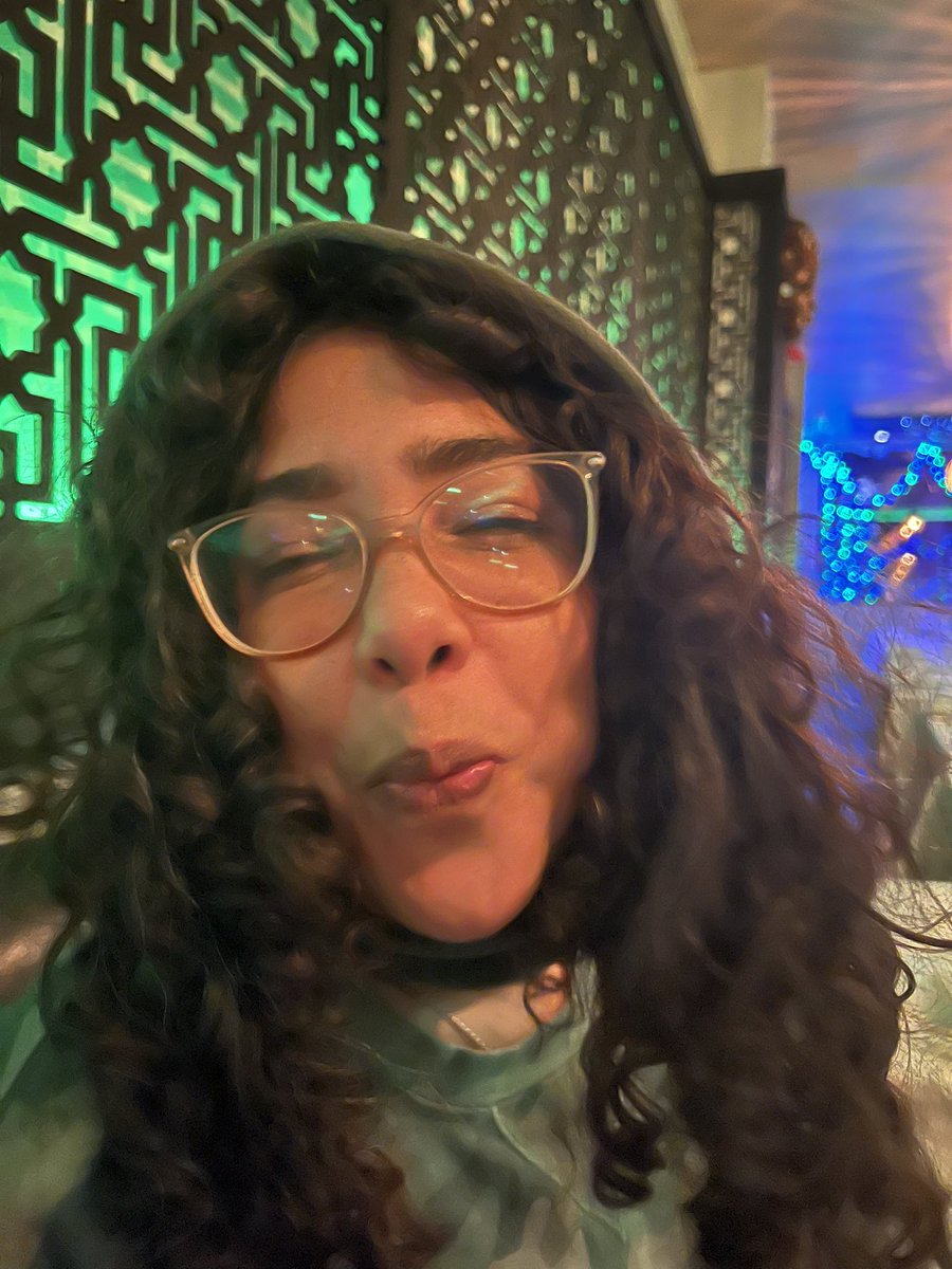 Barbara Robinson tweet media