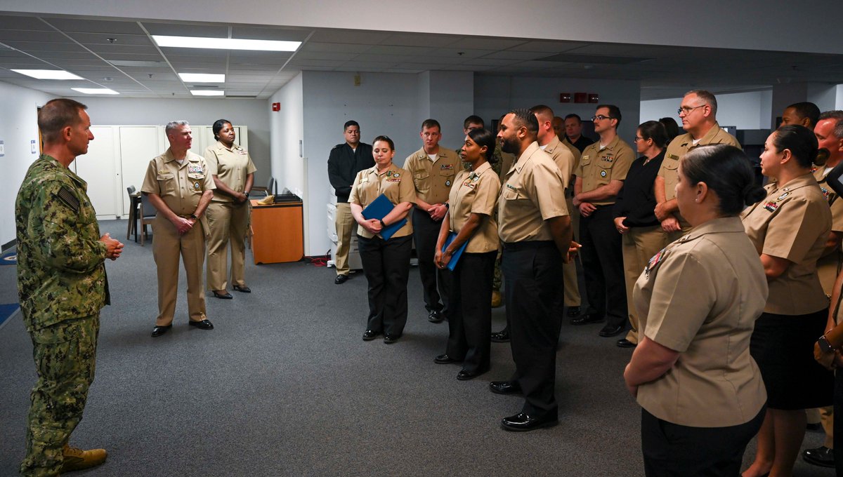 VADM John Mustin, Chief of Navy Reserve, awards Navy & Marine Corps Achievement Medals to Sailors during his visit to Navy Recruiting Reserve Command in Millington 16OCT. Hooyah Shipmates! (Photos by MC1 Jose Madrigal) #NavyReserve #WarfightingReadiness #ReadyOnDayOne