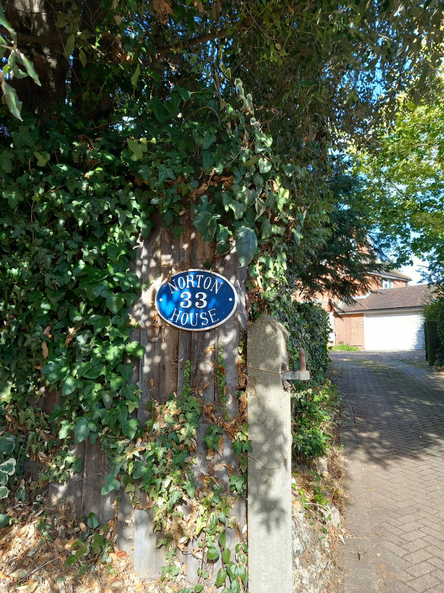 FryerningFrame's tweet photo. Plus, we have a Norton House in #Fryerning Lane, and I have several family deeds from the 1920s and 1930s from Edgar NORTON DISNEY https://t.co/YBZsaCa5zs