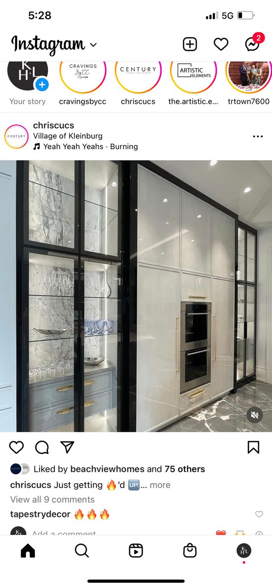 ImKellyHarvey's tweet photo. We still cannot get over how amazing this kitchen turned out. It took countless meetings to perfect but it was all worth it. It’s not staged or even a professional photo but looks like a million dollars. Off-white cabinets with black framing. 
.
.
.
.
.
 #kitchen #kitchendesign https://t.co/B0KTHvDllQ