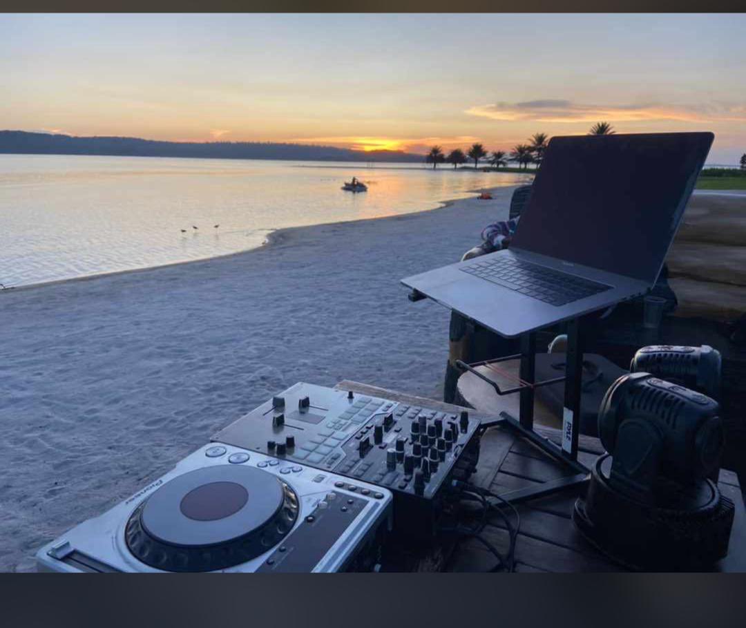 RctKlaSsese1's tweet image. 🎊Count down 3 days to go💫

We are set for a fun filled experience. What ever happens at the island stays there…

#MasqueradeMagic 
#MulabanaPhaseIII