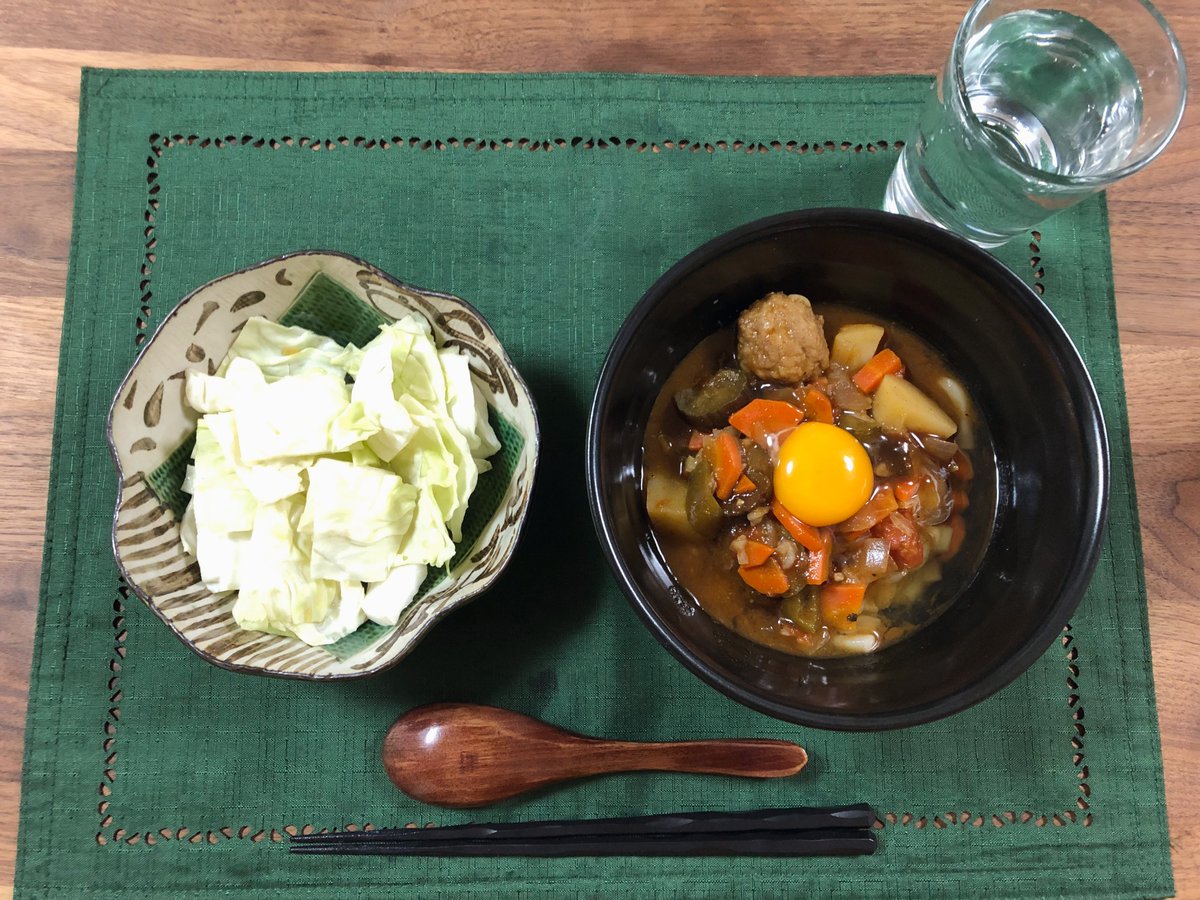 Mark3with_cO's tweet photo. 本日の晩御飯は
カレーうどんです!!!
(´∀`)
#3Cook https://t.co/cEo0SIDa3P