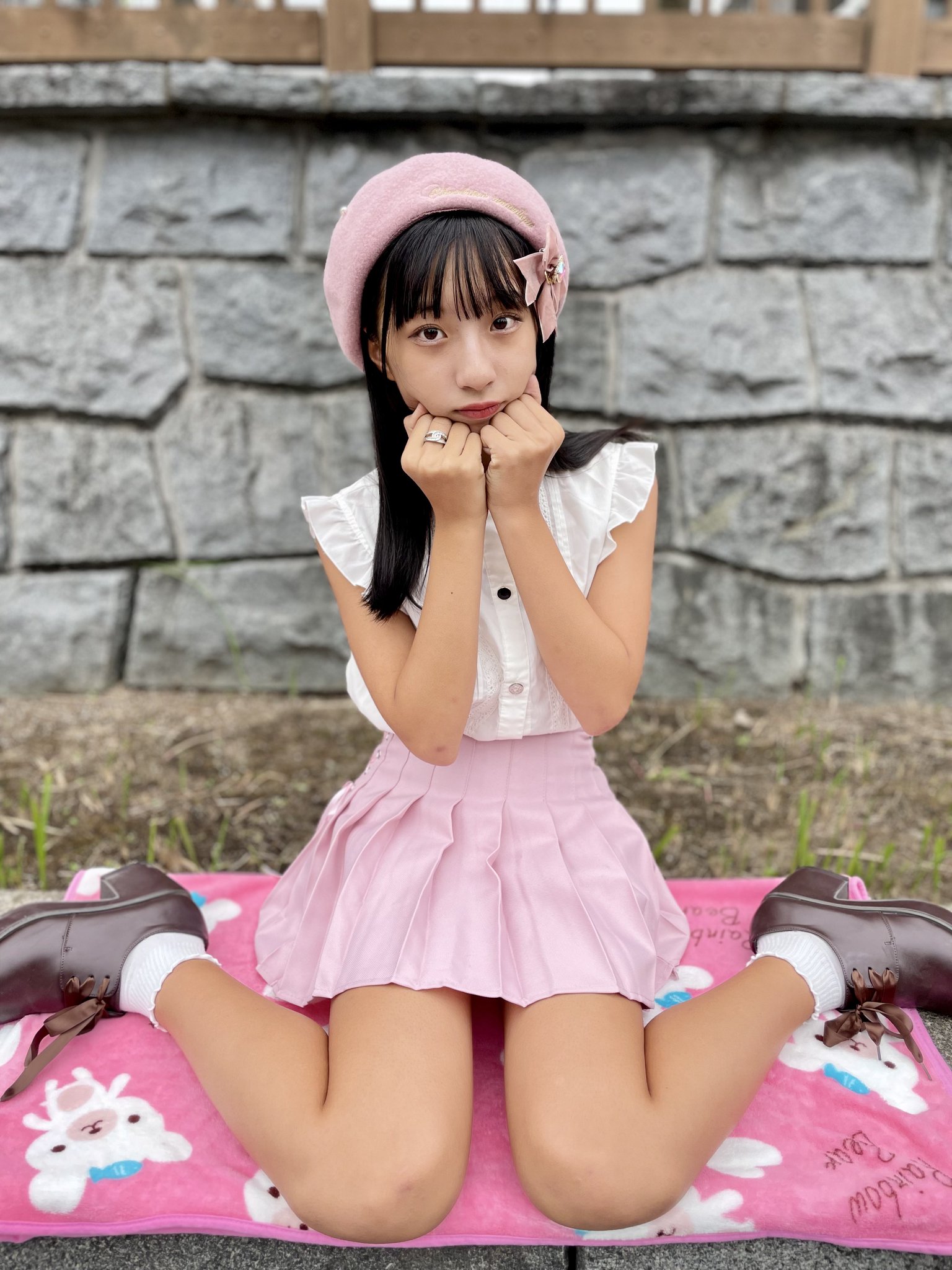 【きょんちゃん】舞台小物 出窓 パーテーション 撮影小物 店舗 撮影 唯花🌼🌼🌼 on X: 