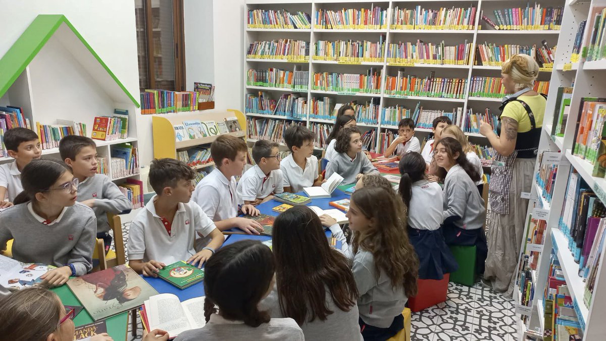 scorazoncoria's tweet photo. 📚 ¡Que mañana tan divertida! 📚

Hoy los alumnos de 5° de Primaria han visitado la biblioteca municipal de Coria "Rafael Sánchez Ferlosio".
Han disfrutado de la visita, investigando sobre clásicos de la literatura infantil. 

Gracias por este rato tan entretenido. https://t.co/mT7q8wa2Kn