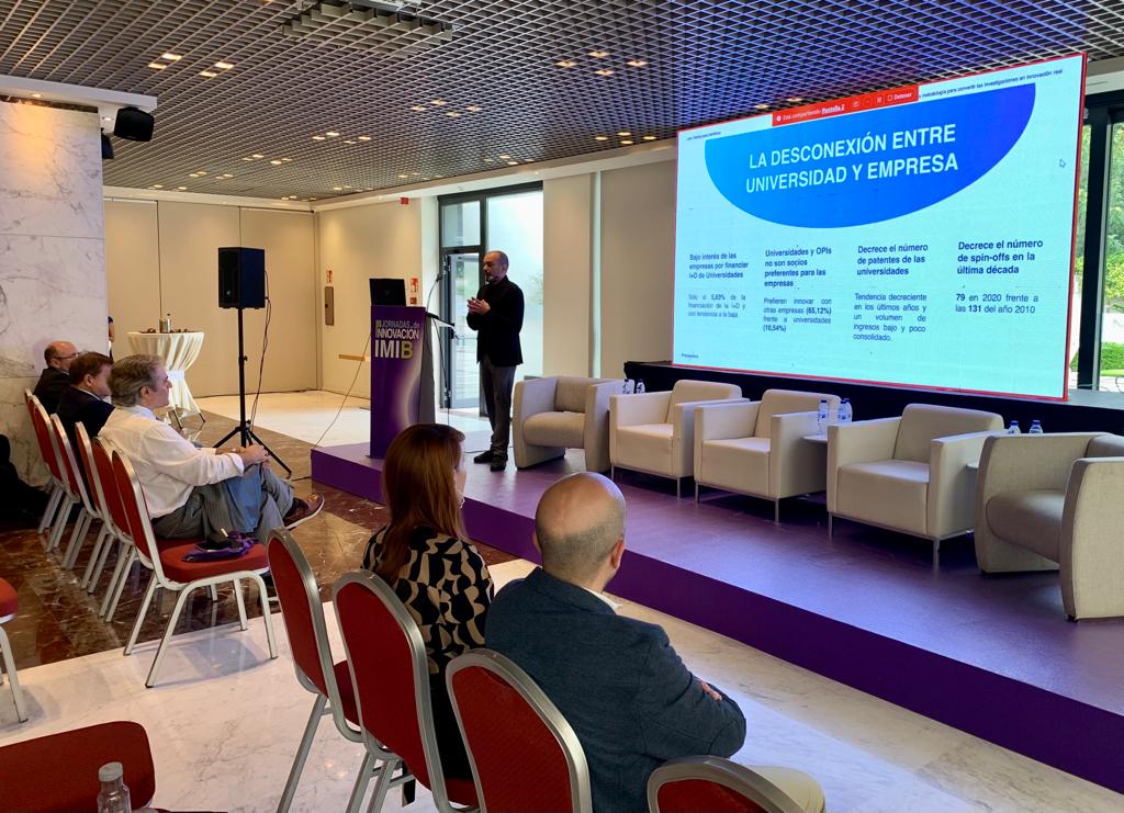 III Jornadas de Innovación IMIB 🔬

Conferencia: "Lean Startup para científicos. Metodología para convertir las investigaciones en innovación real." 
D. José Javier Ruiz Cartagena