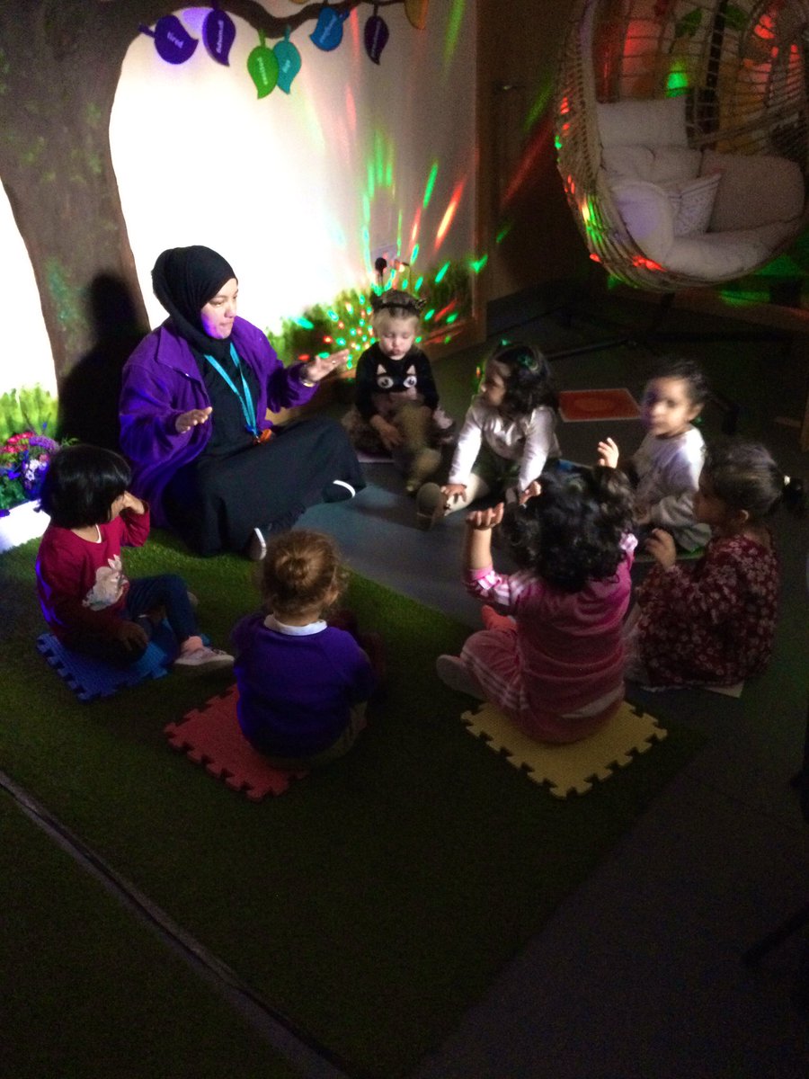 ECS_Keighley's tweet photo. Pre-school enjoyed using the sensory room, taking part in a calming mindful meditation session. #wellbeing #relax #lifeskills #50TTDBradford #01GetToKnowYou https://t.co/CTxI7Nquea