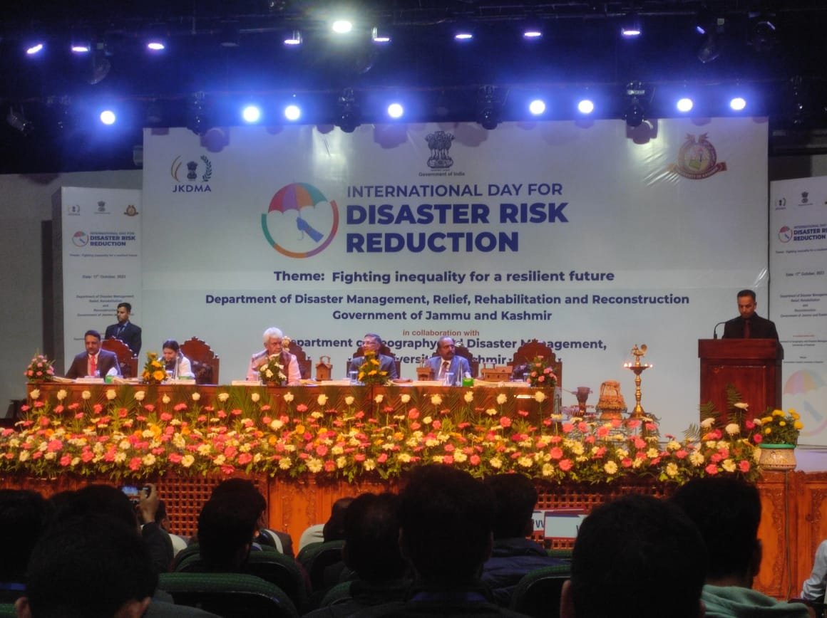 Department of Disaster Management Relief Rehabilitation, and Reconstruction, Govt of J&K in Collaboration with the Department of Geography and Disaster Management,  University of Kashmir organised a seminar to observe the (1/2) 
#DRRDay
#KnowYourNDMA