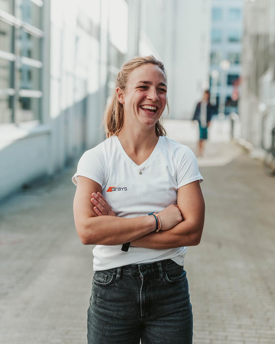 GraysHockey's tweet photo. Eindhoven - City of Champions. 

Back from a thrilling Euros triumph, we caught up with our gold medalist Lisa Post in her hometown 👊

Unmatched energy on and off the pitch 💥
 
#StickItToTheWorld #Grays #GraysHockey #GR9000 #Eindhoven #LisaPost https://t.co/KCIF0DTTvx