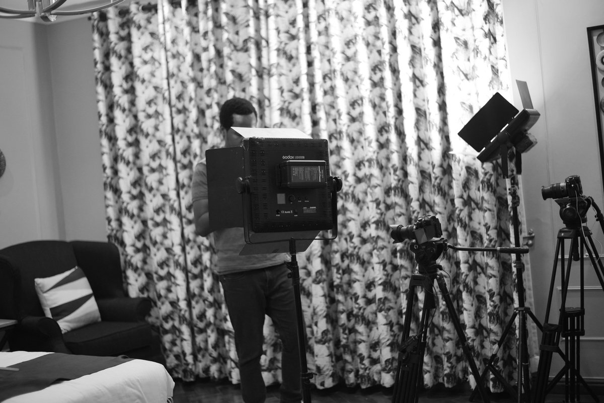 iviewconcepts's tweet photo. We on set 🎥📸
#iviewconcepts
#contentcreators https://t.co/L2TEVVMjqb