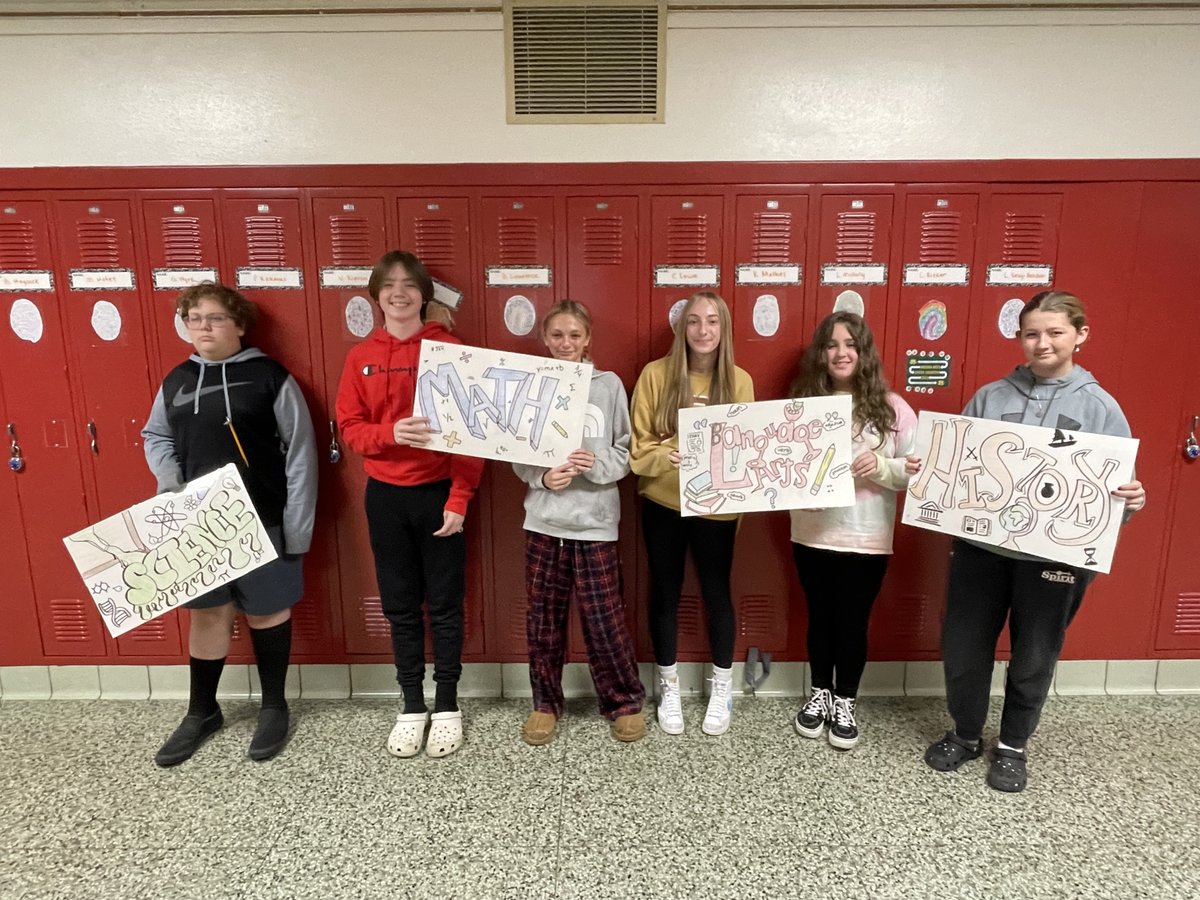 ClaggettMCS's tweet photo. Congrats to our Mercury Students of the Week!! Keep up the wonderful work! #claggettcommitment https://t.co/vjkLksWr2o