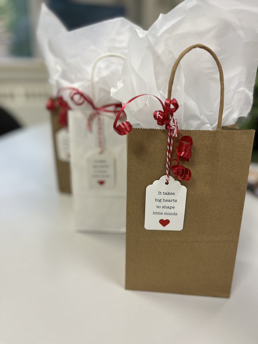 Today is ECE appreciation day.  Don’t forget to thank our amazing educators for the job they do! <a href="/mountsfieldps/">Mountsfield Public School</a> <a href="/TVDSB/">Thames Valley DSB</a> <a href="/TVDSBKinder/">TVDSBKindergarten</a>